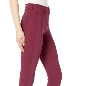 Amazon essentials pull-on knit jegging